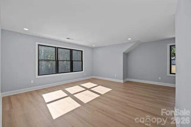 $1,200,000 | 112 Jim Parker Road, Wesley Chapel, NC 28110