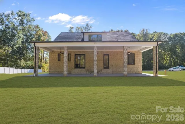 $1,200,000 | 112 Jim Parker Road, Wesley Chapel, NC 28110