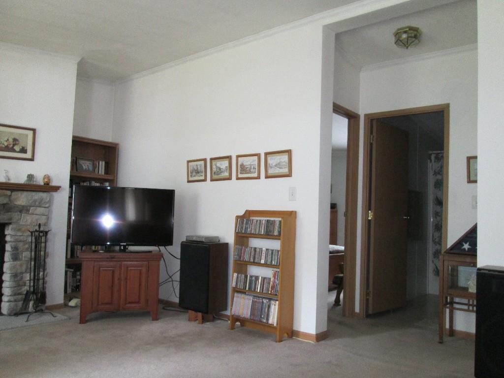 263 Littlefield Road, Unit 5L Wells, ME 04090 - Photo 5 of 32 Family Room Looking Towards Extra...