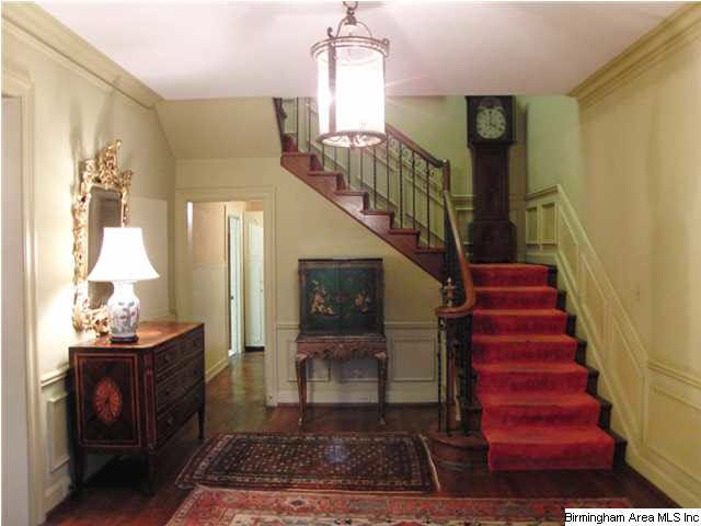 16 Country Club Road Birmingham, AL 35213 - Photo 2 of 32