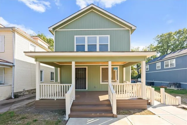 $475,000 | 3717 Brooklyn Avenue, Kansas City, MO 64109