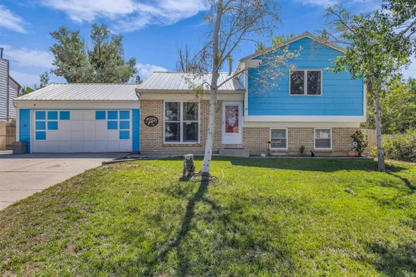 $334,000 | 907 Garfield Drive, Rock Springs, WY 82901