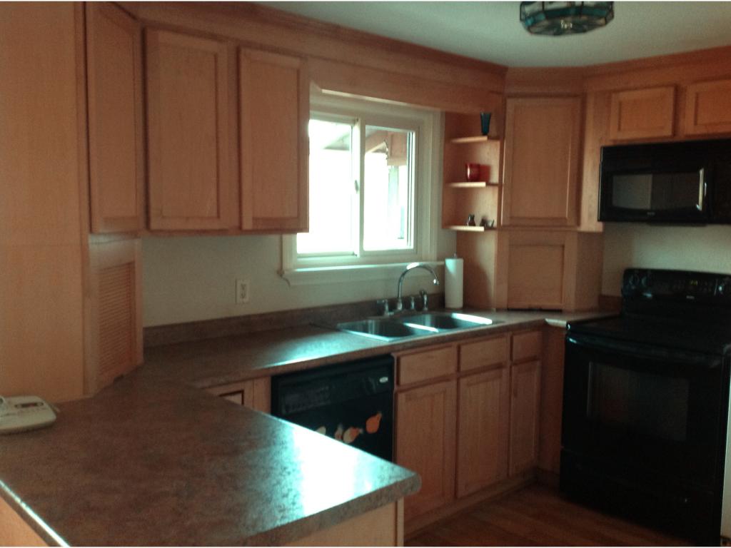 63 Lane Road Derry, NH 03038 - Photo 3 of 35