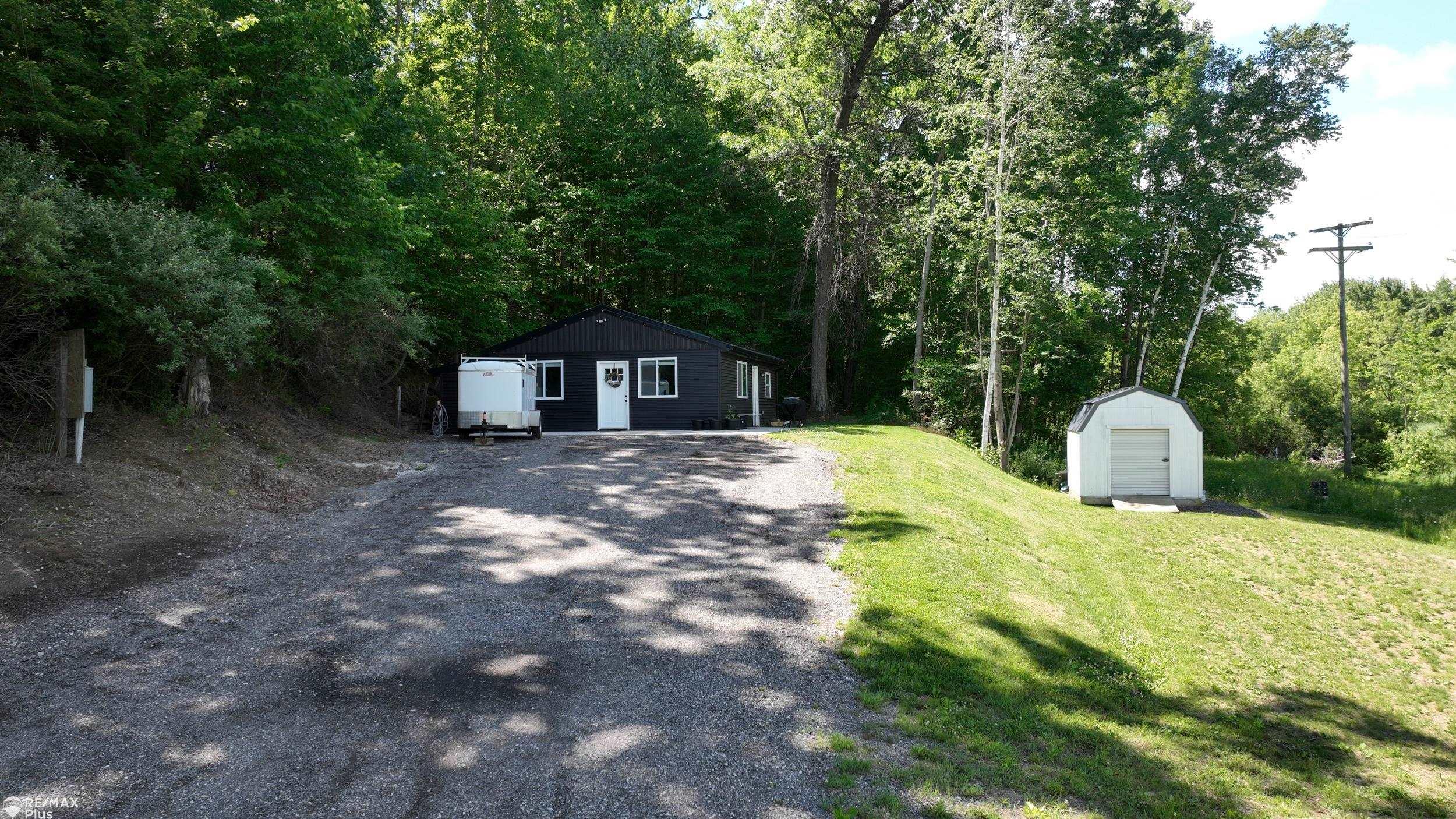 381 Miller Lake Road Columbiaville, MI 48421 - Photo 78 of 95