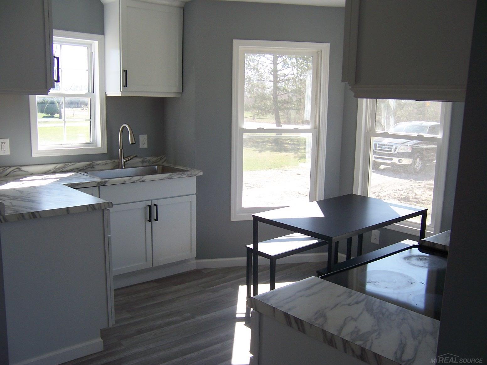 11172 Dunn Road Memphis, MI 48041 - Photo 3 of 13