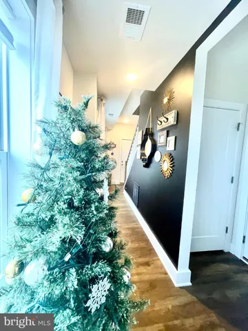 a view of a entryway