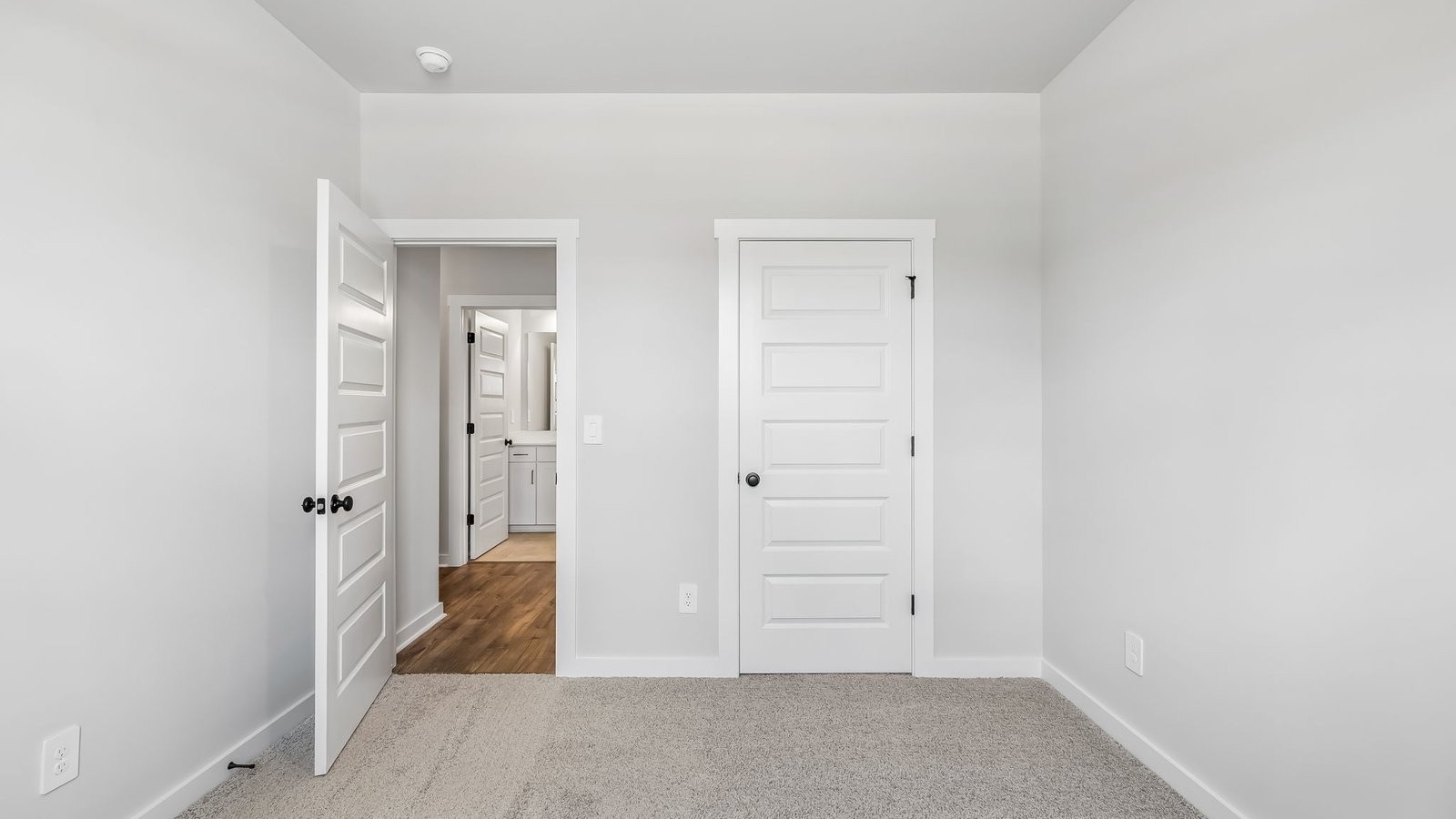 4030 Red Hawk Road Columbia, TN 38401 - Photo 12 of 40 Gallery Image 12