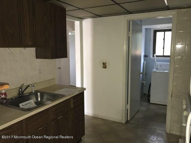 14 Swallow Lane, Unit 14 Howell, NJ 07731 - Photo 26 of 26 352-548921kitchen (2)