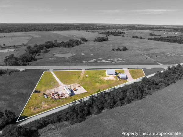 $279,900 | 511 Highway 7, Kosse, TX 76653