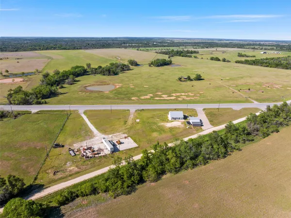 $279,900 | 511 Highway 7, Kosse, TX 76653