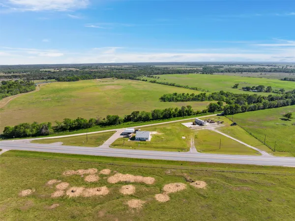 $279,900 | 511 Highway 7, Kosse, TX 76653