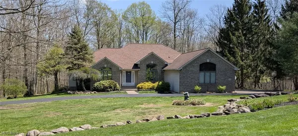 $650,000 | 9855 Breckenridge Drive, Chardon, OH 44024