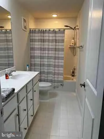 $3,150 | 2821 Duvall Ridge Road, Unit 537, Hyattsville, MD 20785