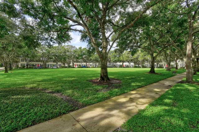 $3,600 | 354 Jacaranda Drive, Jupiter, FL 33458