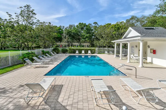 $3,600 | 354 Jacaranda Drive, Jupiter, FL 33458