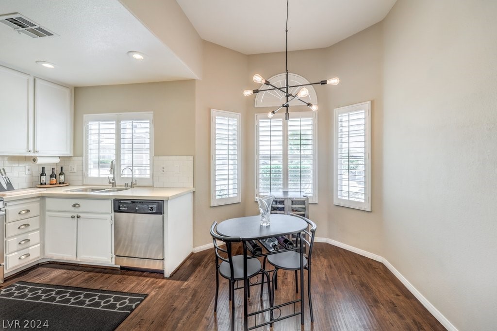 2676 Ridgewater Circle Henderson, NV 89074 - Photo 14 of 41
