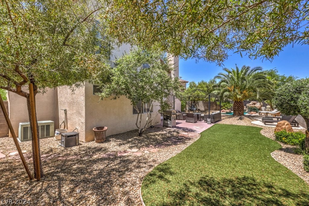 2676 Ridgewater Circle Henderson, NV 89074 - Photo 33 of 41