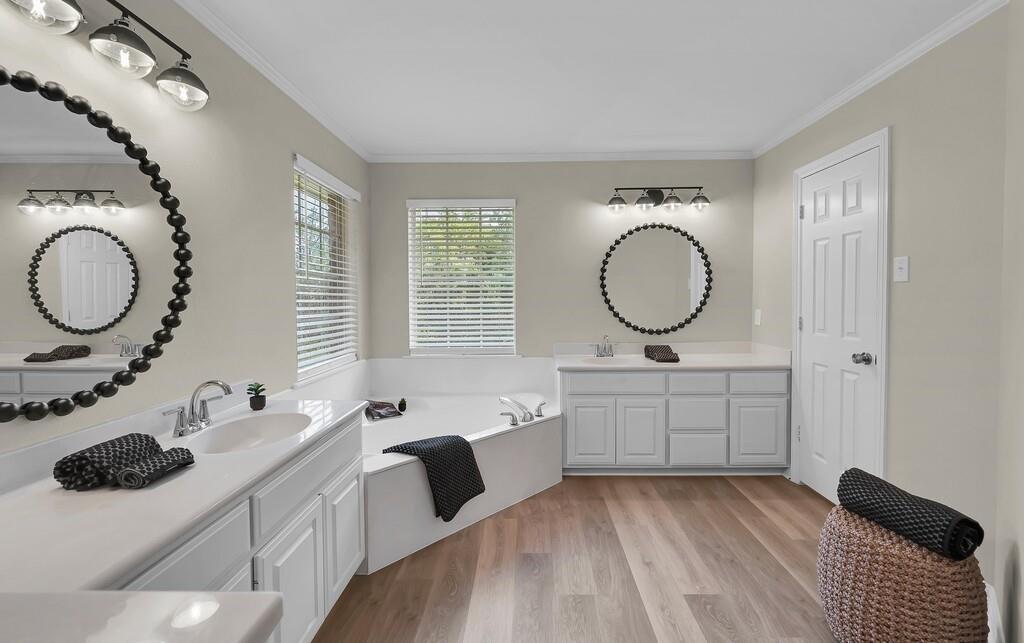 1068 Brazos Bluff Drive China Spring, TX 76633 - Photo 24 of 40 a room with a large mirror and a window