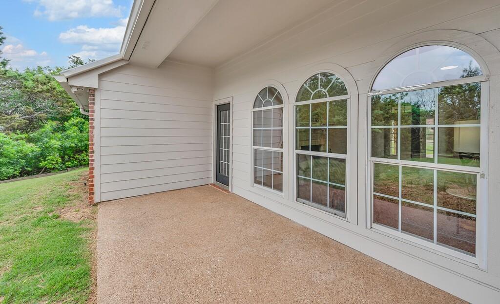 1068 Brazos Bluff Drive China Spring, TX 76633 - Photo 33 of 40 a view of front door and yard