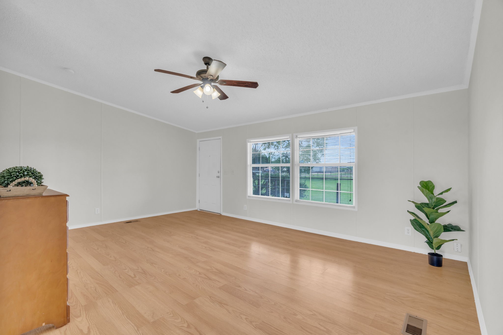 37038 Bell Road Waller, TX 77484 - Photo 13 of 43 a view of empty room with potted plant