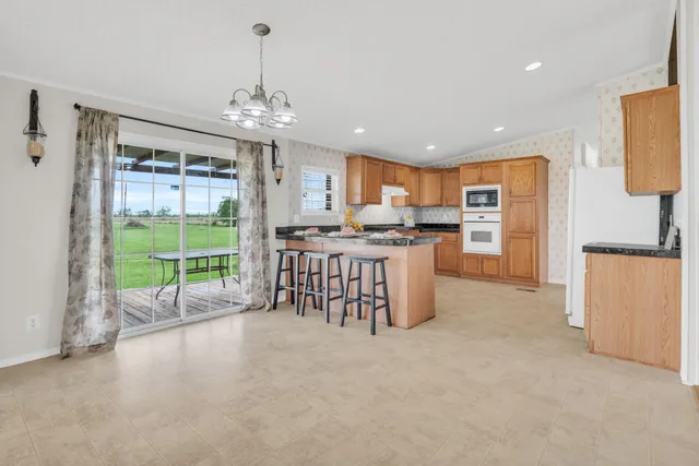 $420,000 | 37038 Bell Road, Waller, TX 77484