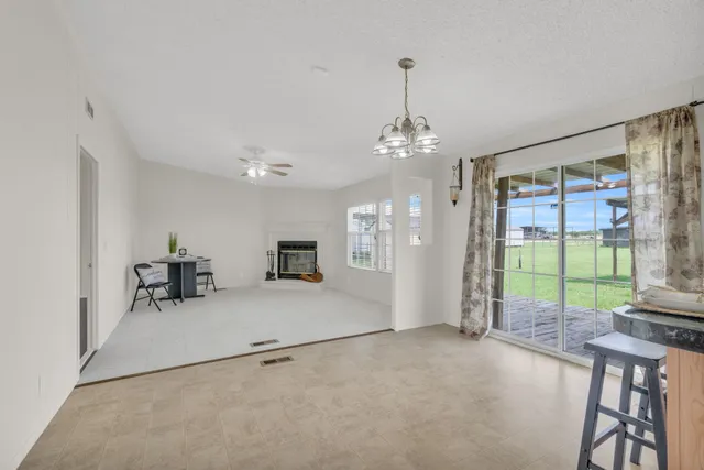 $420,000 | 37038 Bell Road, Waller, TX 77484