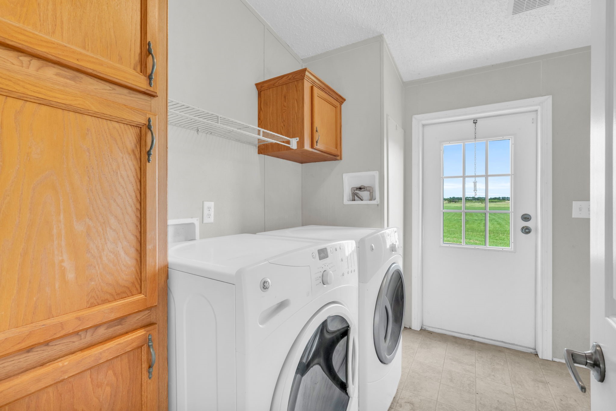 37038 Bell Road Waller, TX 77484 - Photo 32 of 43 a utility room with dryer and washer
