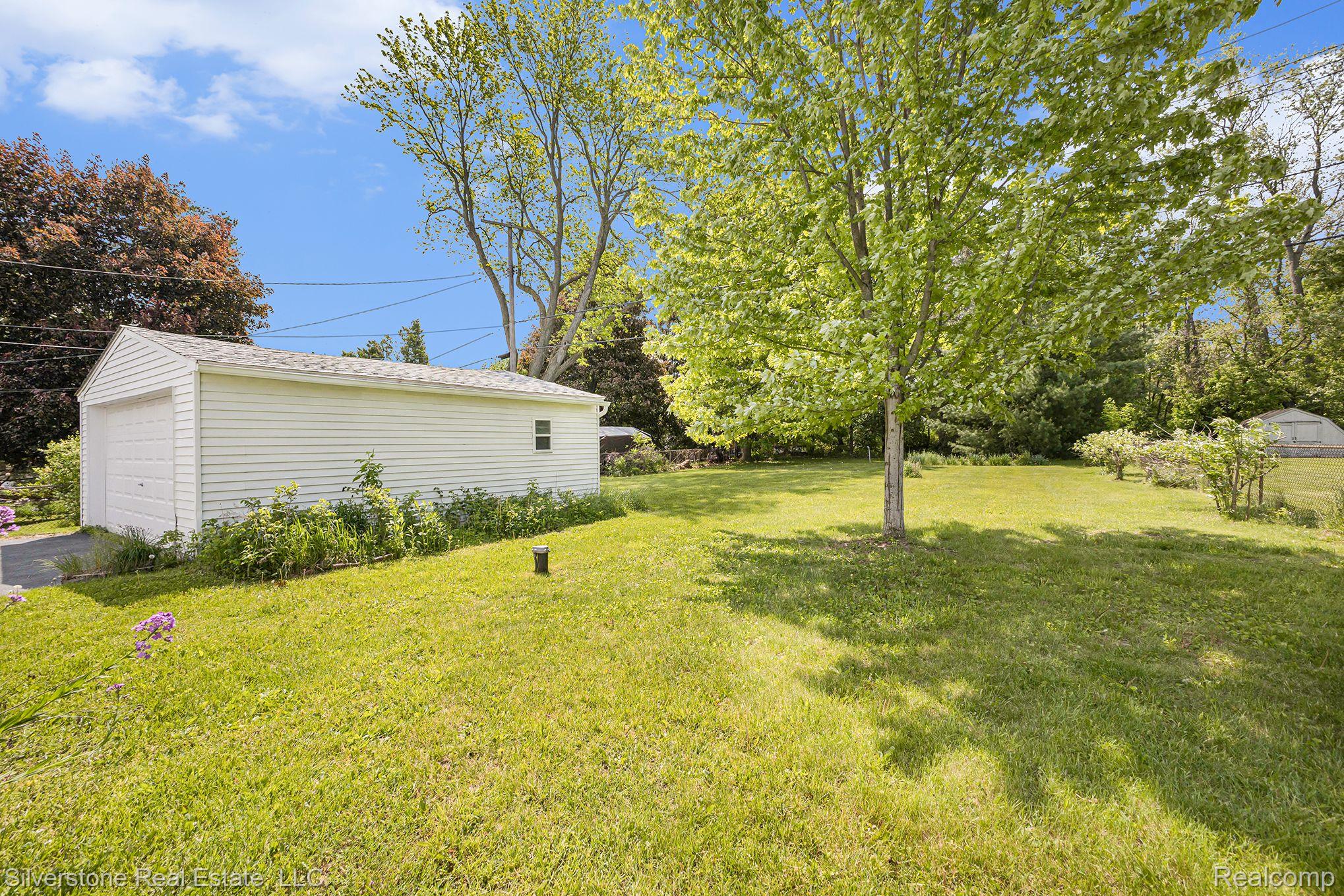 11884 Kaeding Road Romeo, MI 48065 - Photo 22 of 27 Gallery Image 22