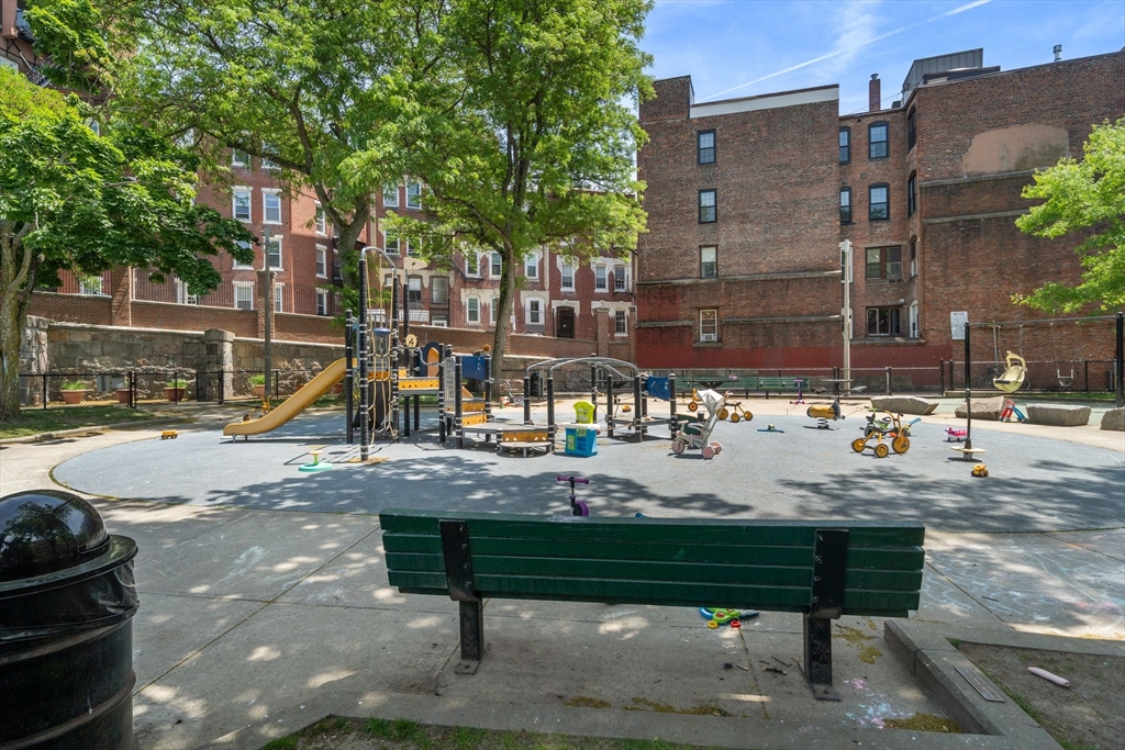 136 Prince Street, Unit 3 Boston, MA 02113 - Photo 27 of 28