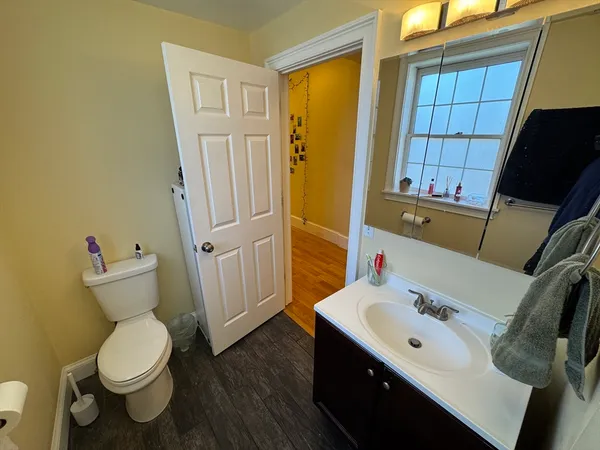 $6,600 | 208 Holland Street, Unit 2, Somerville, MA 02144