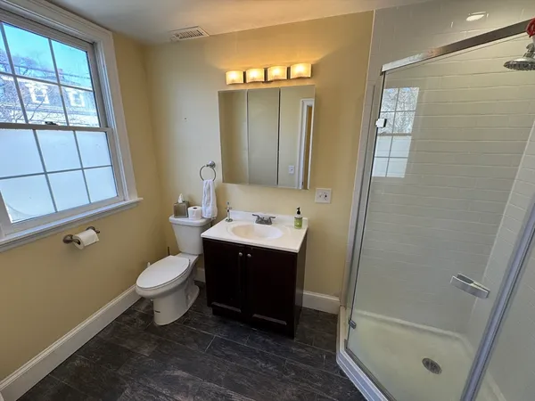 $6,600 | 208 Holland Street, Unit 2, Somerville, MA 02144