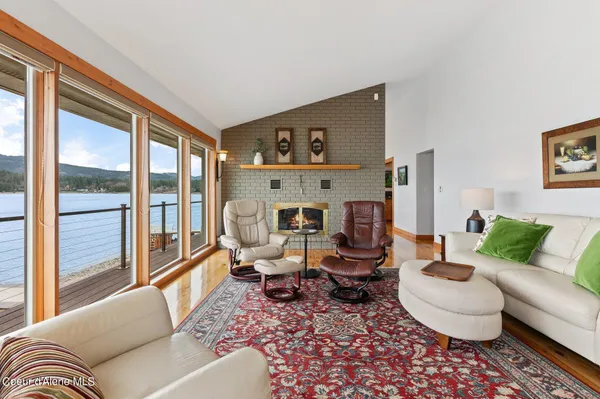 $3,999,990 | 2537 Lakeshore Drive, Sagle, ID 83860
