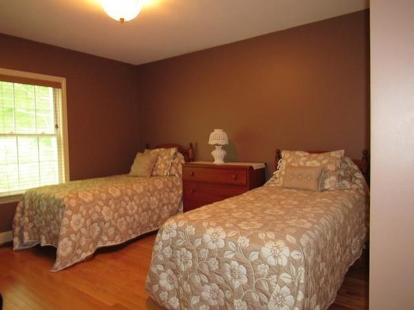 24 Leanne Way, Unit 24 Franklin, MA 02038 - Photo 13 of 18 a bedroom with two beds and a window
