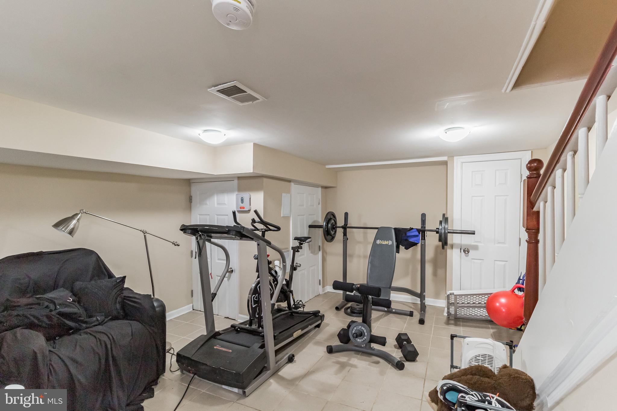 7110 Radbourne Road Upper Darby, PA 19082 - Photo 11 of 16