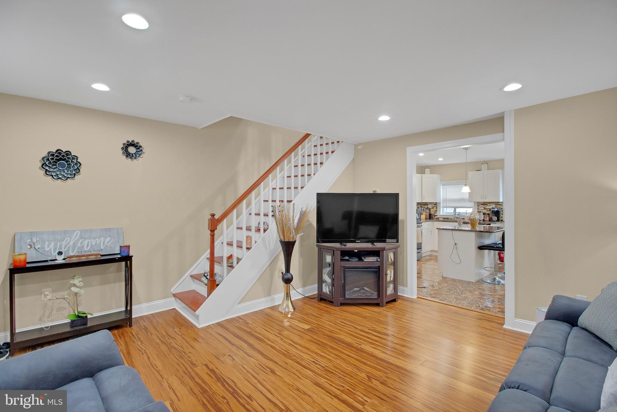 7110 Radbourne Road Upper Darby, PA 19082 - Photo 4 of 16