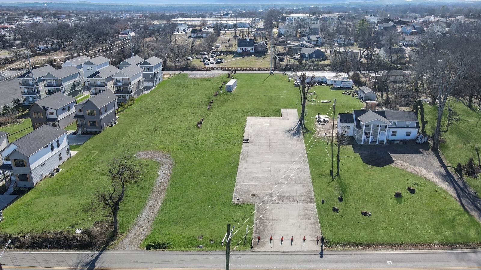 123 East Campbell Road Madison, TN 37115 - Photo 12 of 17 an aerial view of a house with a garden
