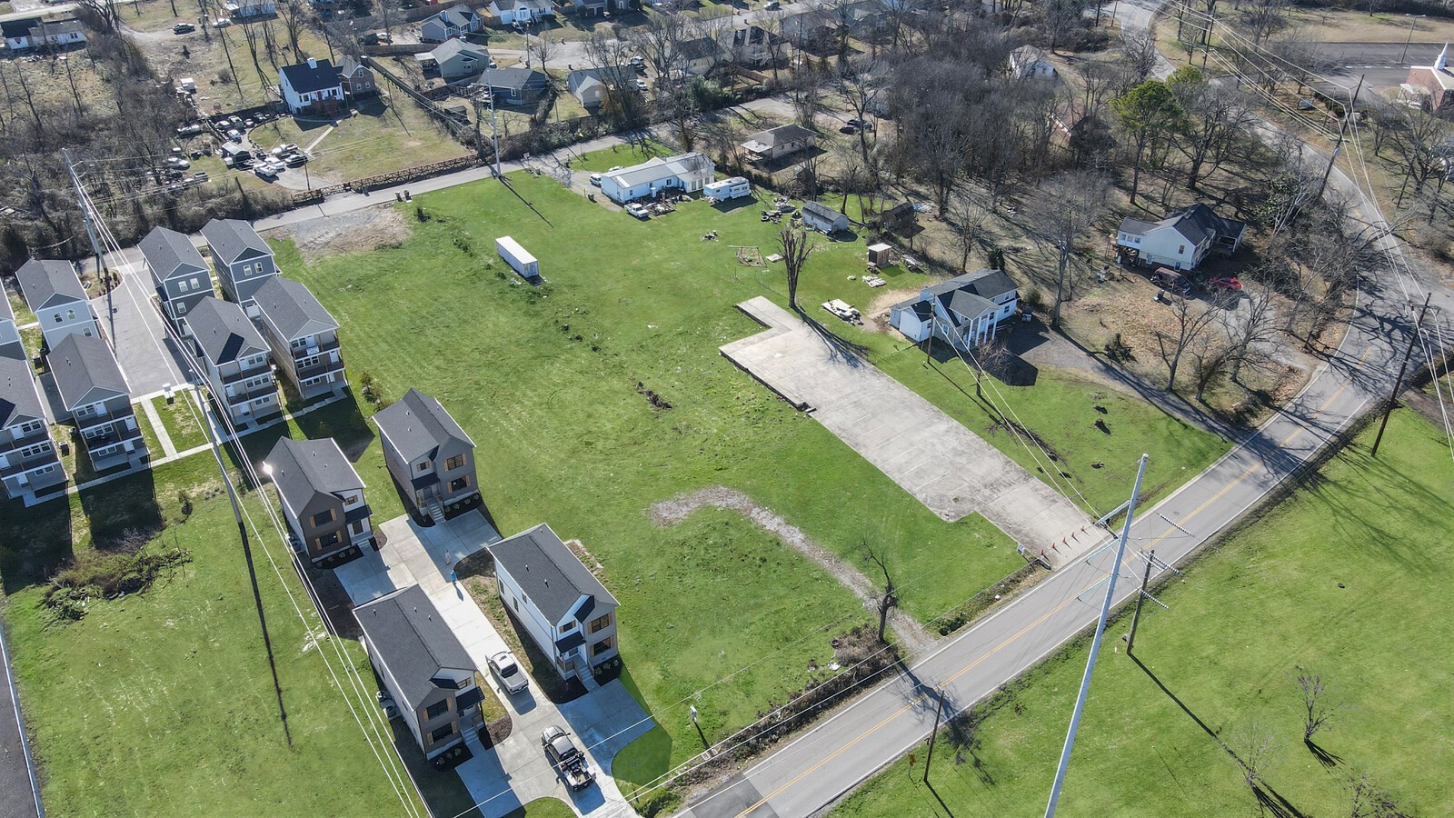 123 East Campbell Road Madison, TN 37115 - Photo 14 of 17 an aerial view of a residential houses with outdoor space