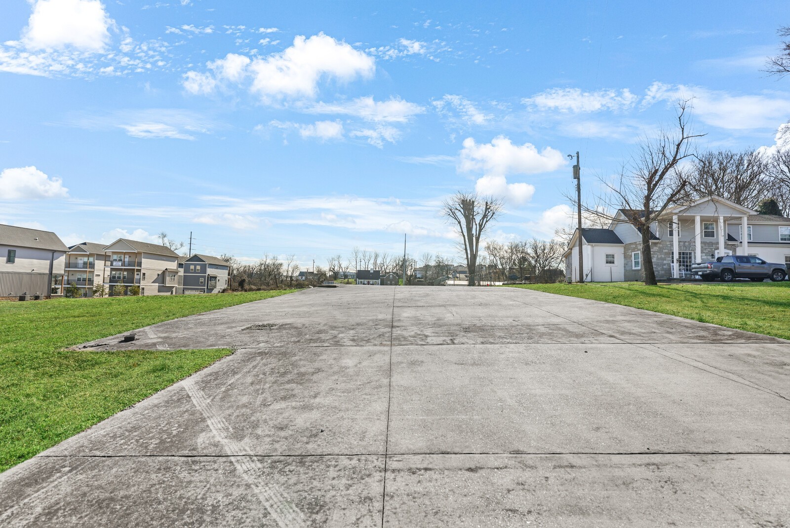 123 East Campbell Road Madison, TN 37115 - Photo 5 of 17 a view of a city