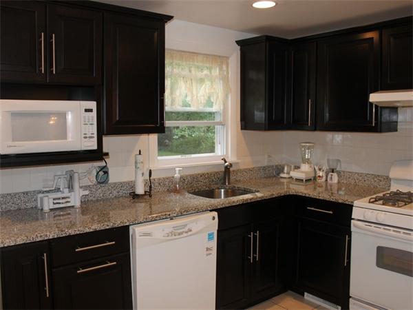 50 Robin Road Westborough, MA 01581 - Photo 8 of 21 Gallery Image 8
