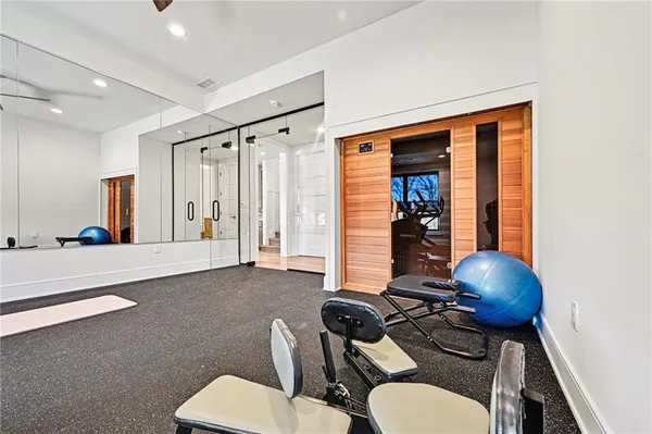 $2,250,000 | 15703 Dd Highway, Smithville, MO 64089