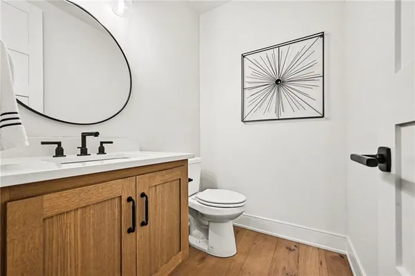 $2,250,000 | 15703 Dd Highway, Smithville, MO 64089