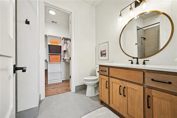 $2,250,000 | 15703 Dd Highway, Smithville, MO 64089