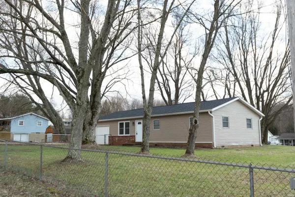 $199,900 | 324 Red Hill Addition, Springville, IN 47462