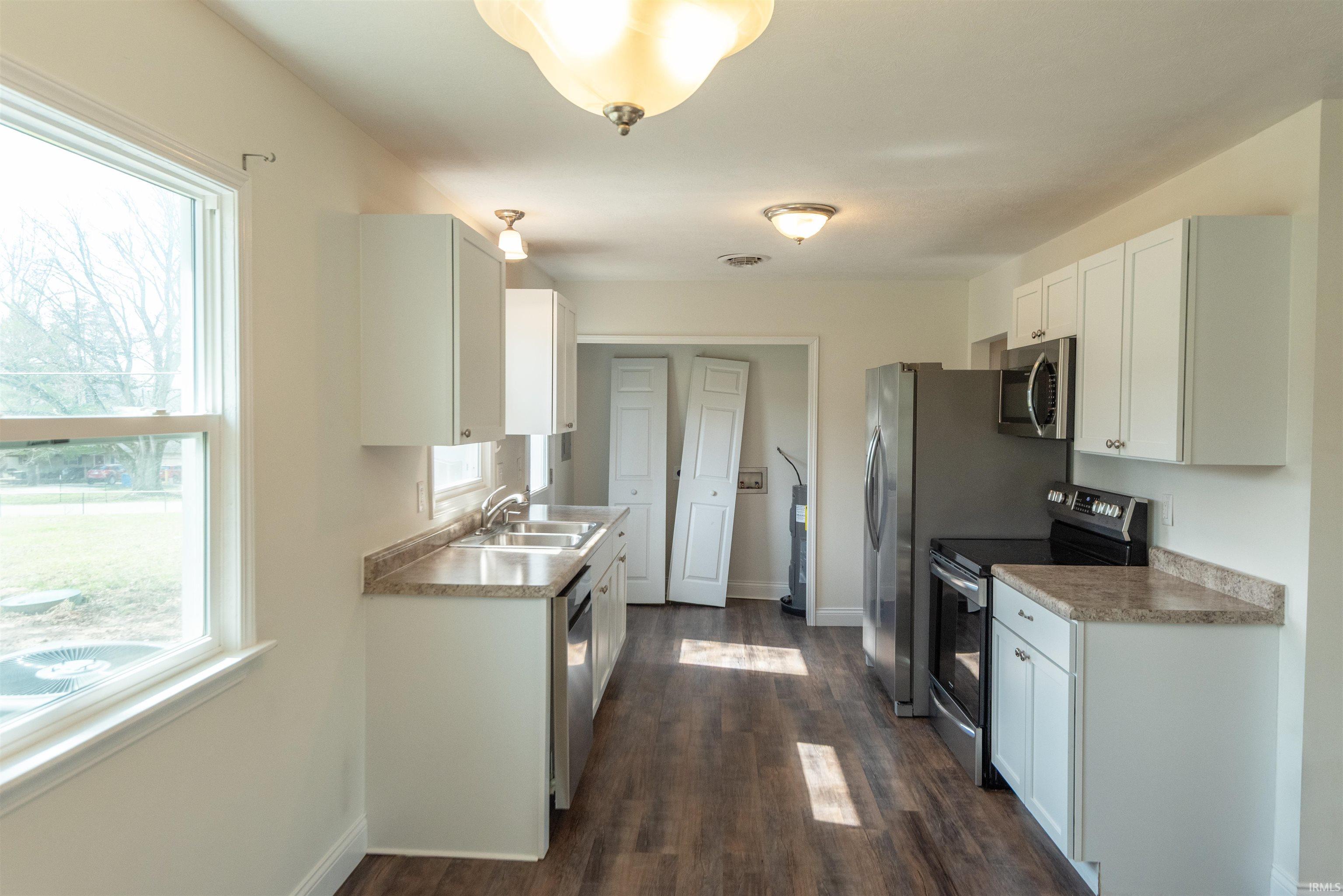 324 Red Hill Addition Springville, IN 47462 - Photo 9 of 27