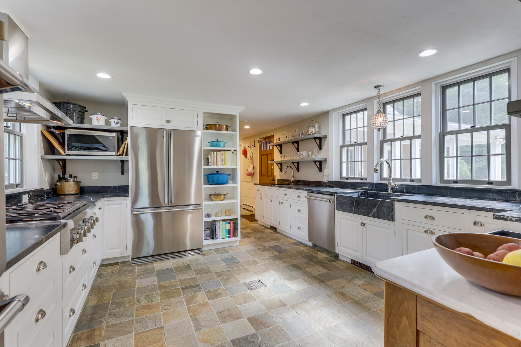 14 Phoebe's Close Orleans, MA 02653 - Photo 7 of 55 598A0336