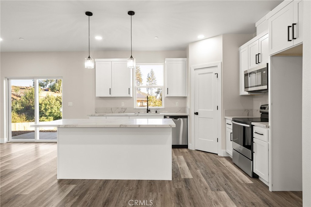 5812 Golden Oaks Road Paradise, CA 95969 - Photo 9 of 39 Gallery Image 9