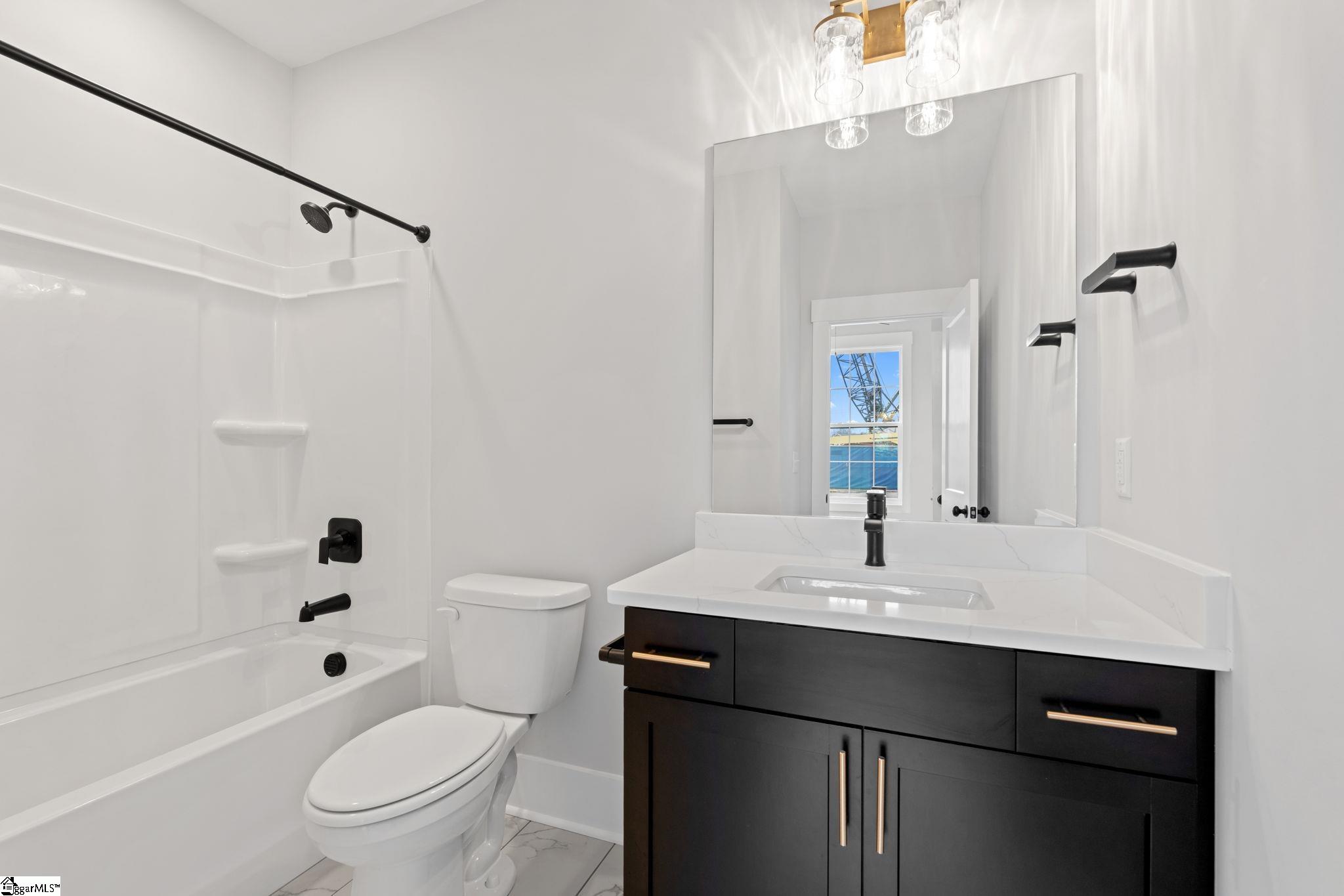 1305 Pendleton Street, Unit 18 Greenville, SC 29611 - Photo 20 of 33 This image is from a previously sold 3 bedroom unit.