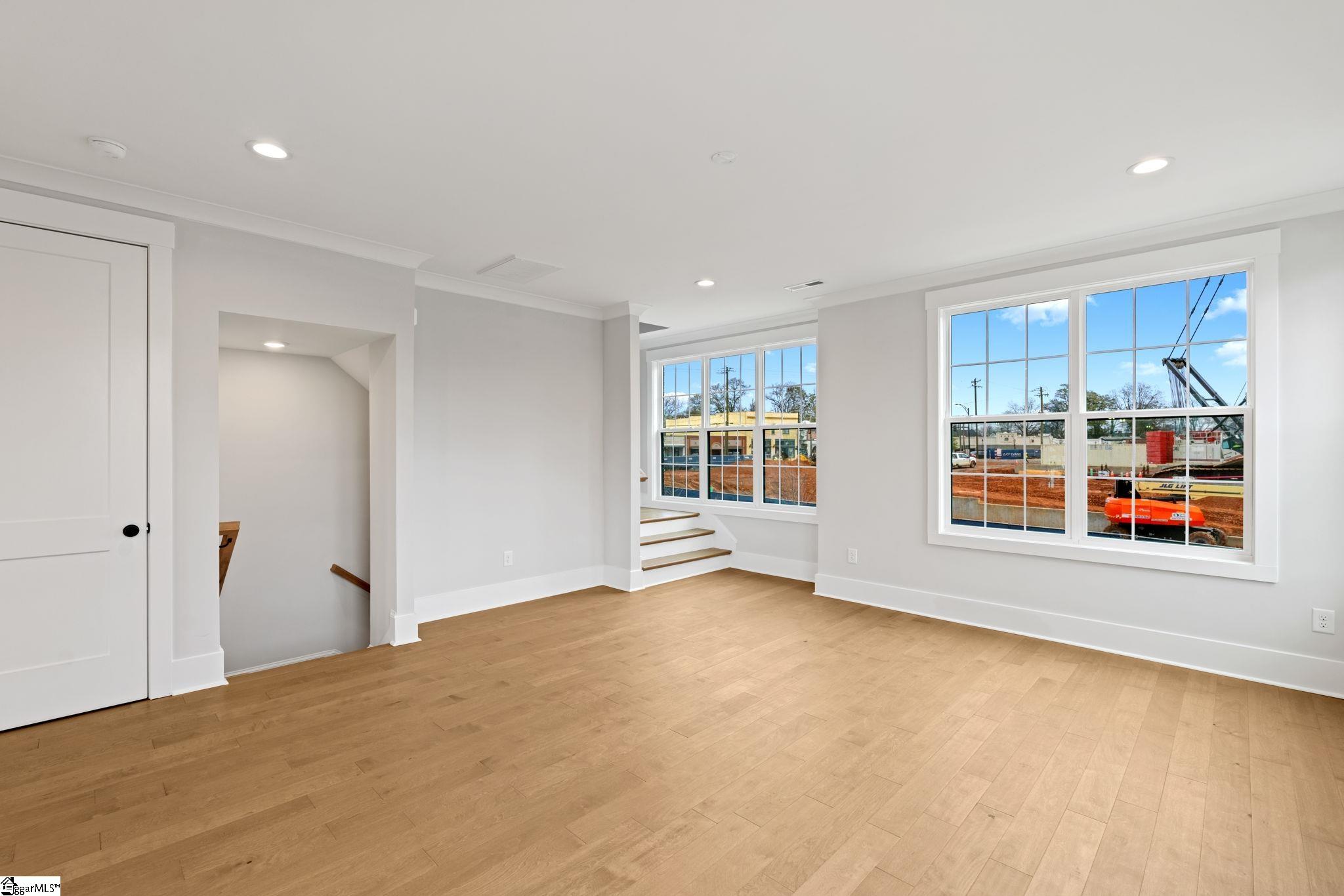 1305 Pendleton Street, Unit 18 Greenville, SC 29611 - Photo 24 of 33