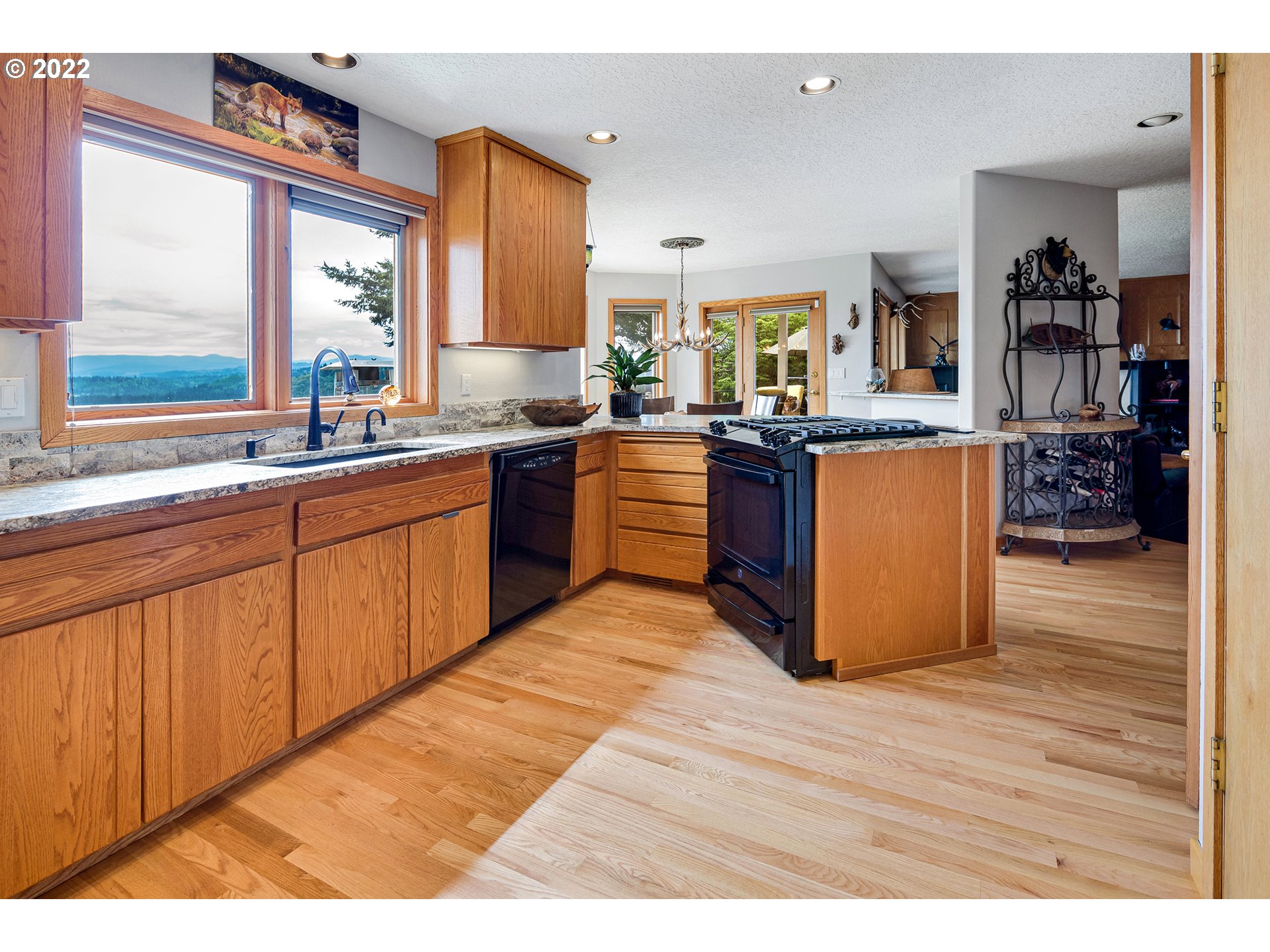 14940 Southeast Bluff Road Sandy, OR 97055 - Photo 13 of 32
