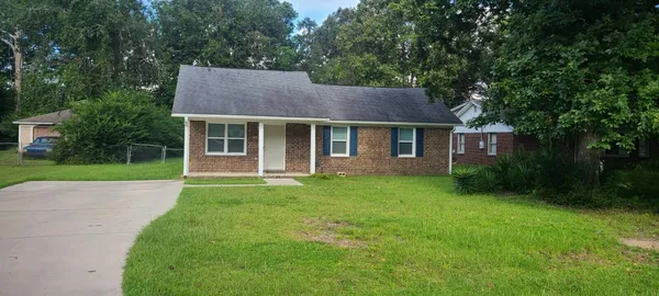 $1,600 | 148 Giles Drive, Goose Creek, SC 29445